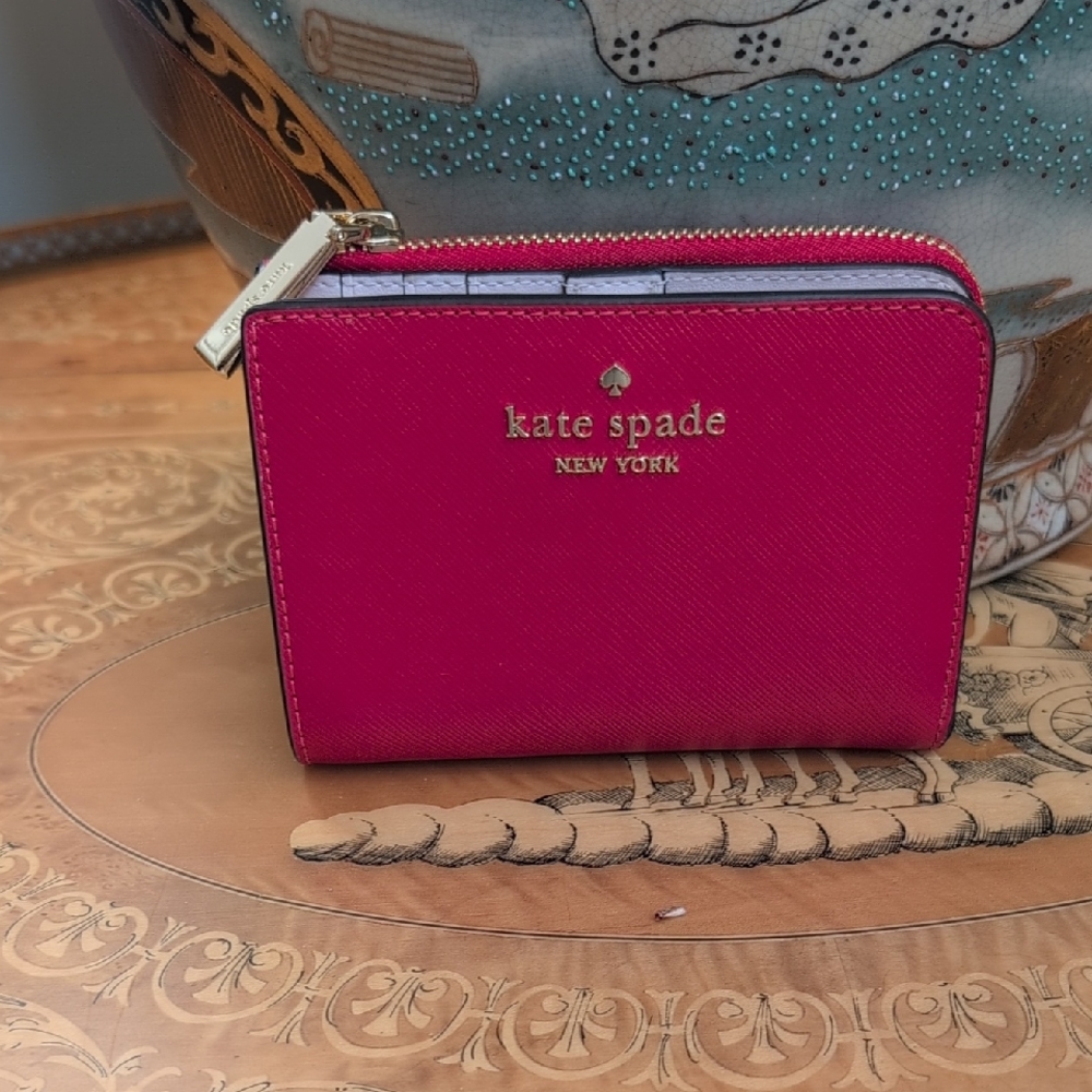 Kate Spade Red Wallet *NEW  without tags*